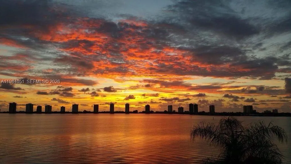 2 bedroom 2 bath for sale at 801 Lake Shore Dr # 403, Lake Park FL 33403