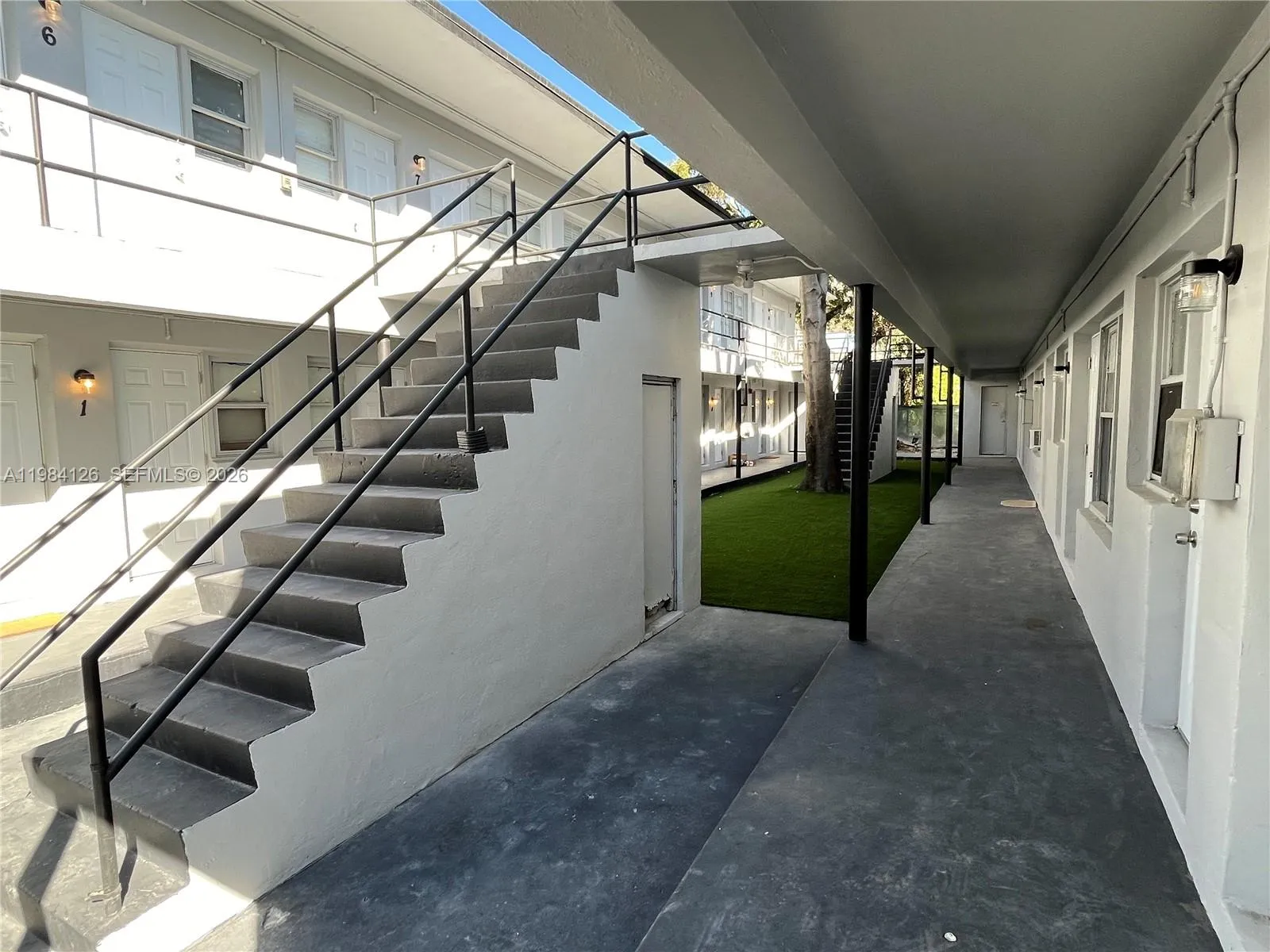 1317 NW 2nd Ave # 10, Miami FL 33136