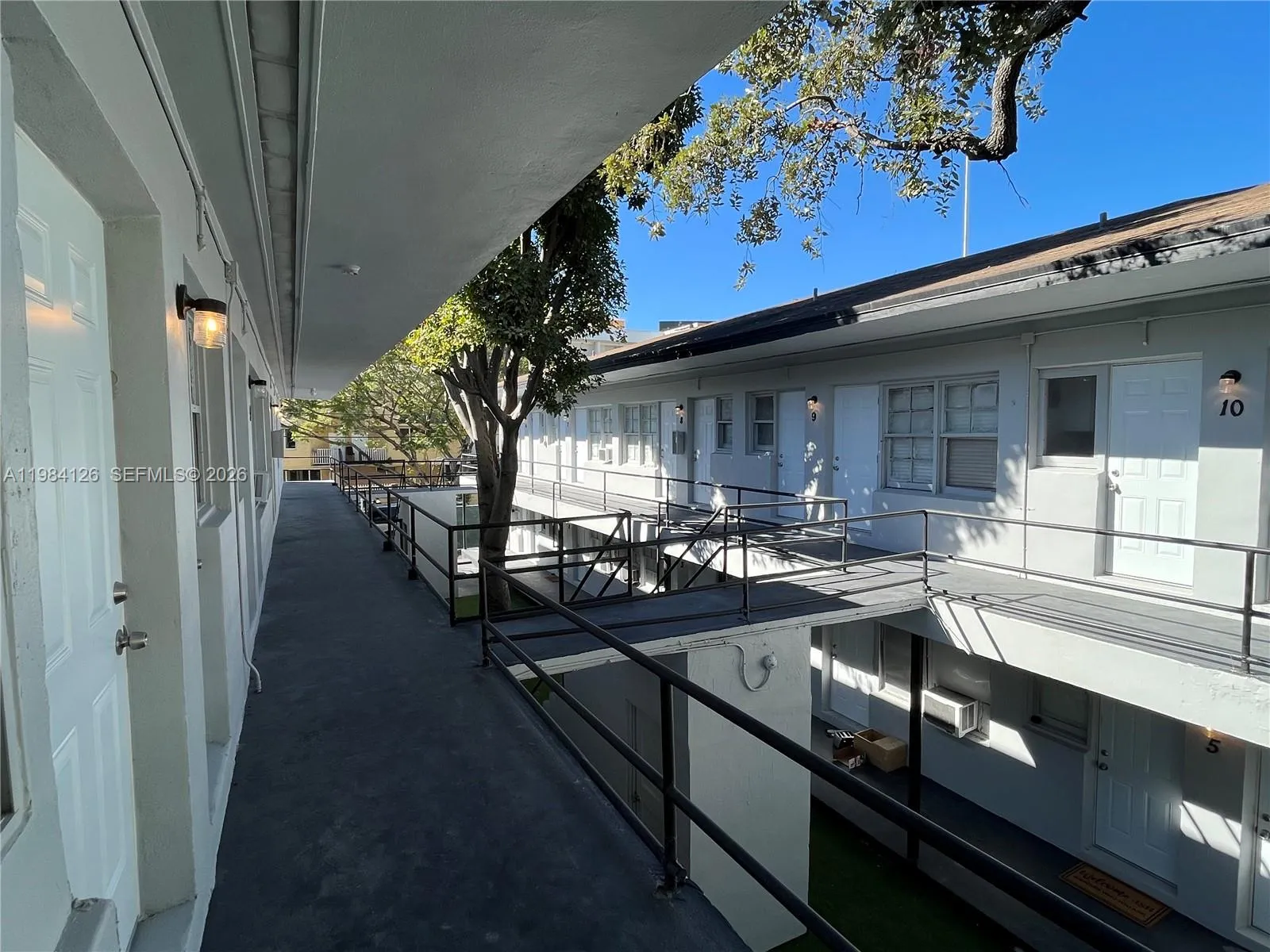 1317 NW 2nd Ave # 10, Miami FL 33136