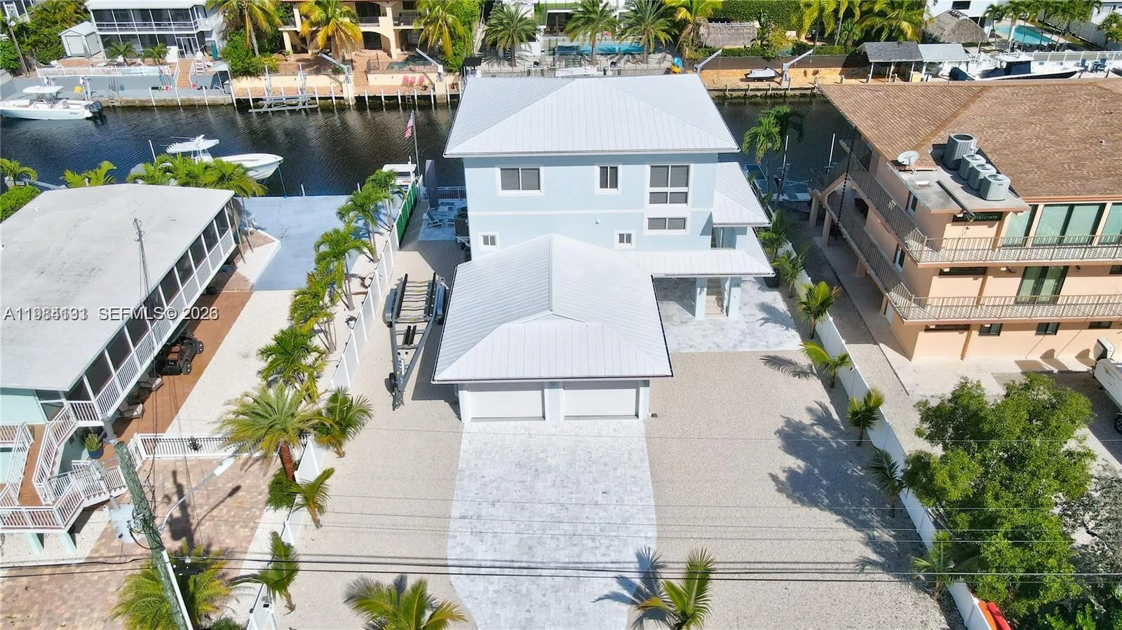 48 S Andros Rd, Key Largo FL 33037