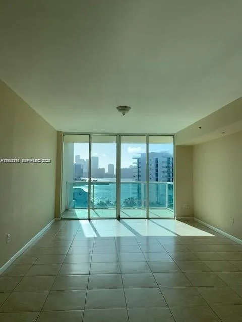 3330 NE 190th St # 1018, Aventura FL 33180