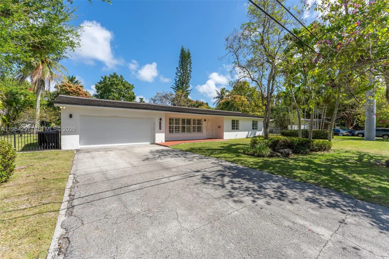 12945 SW 82nd Ave, Pinecrest FL 33156