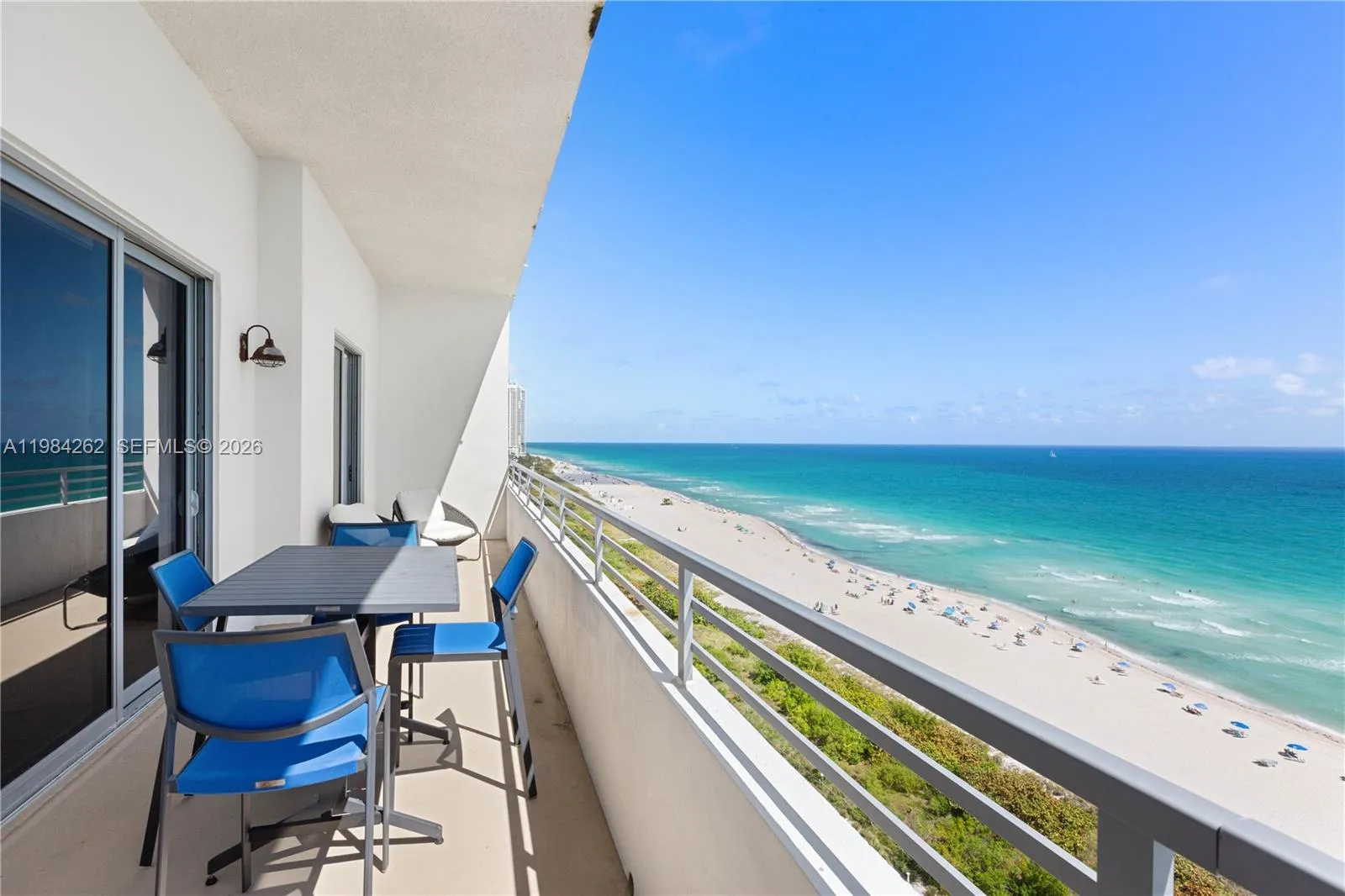 1 bedroom 2 bath for sale at 5555 Collins Ave # 17J, Miami Beach FL 33140