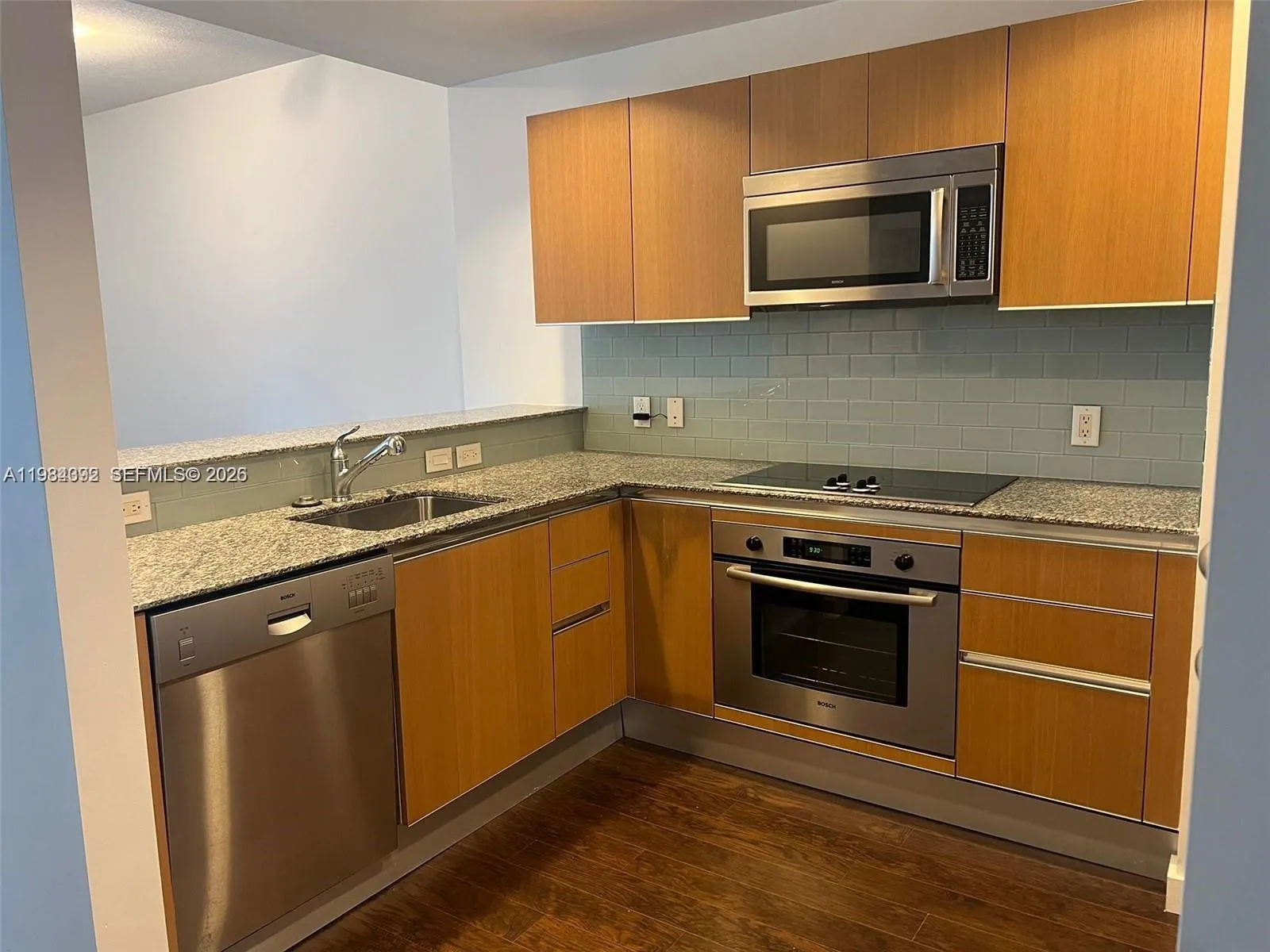 1050 Brickell Ave # 3122, Miami FL 33131