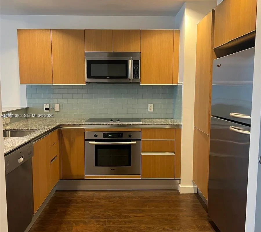 1050 Brickell Ave # 3122, Miami FL 33131