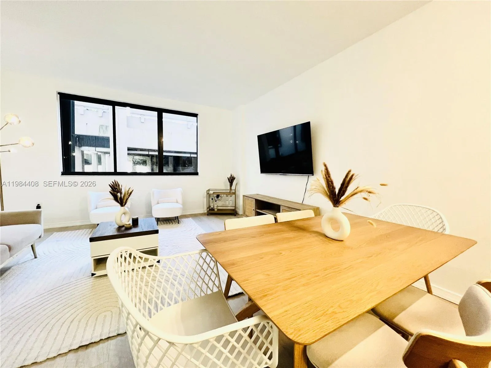 540 Brickell Key Dr # 202, Miami FL 33131
