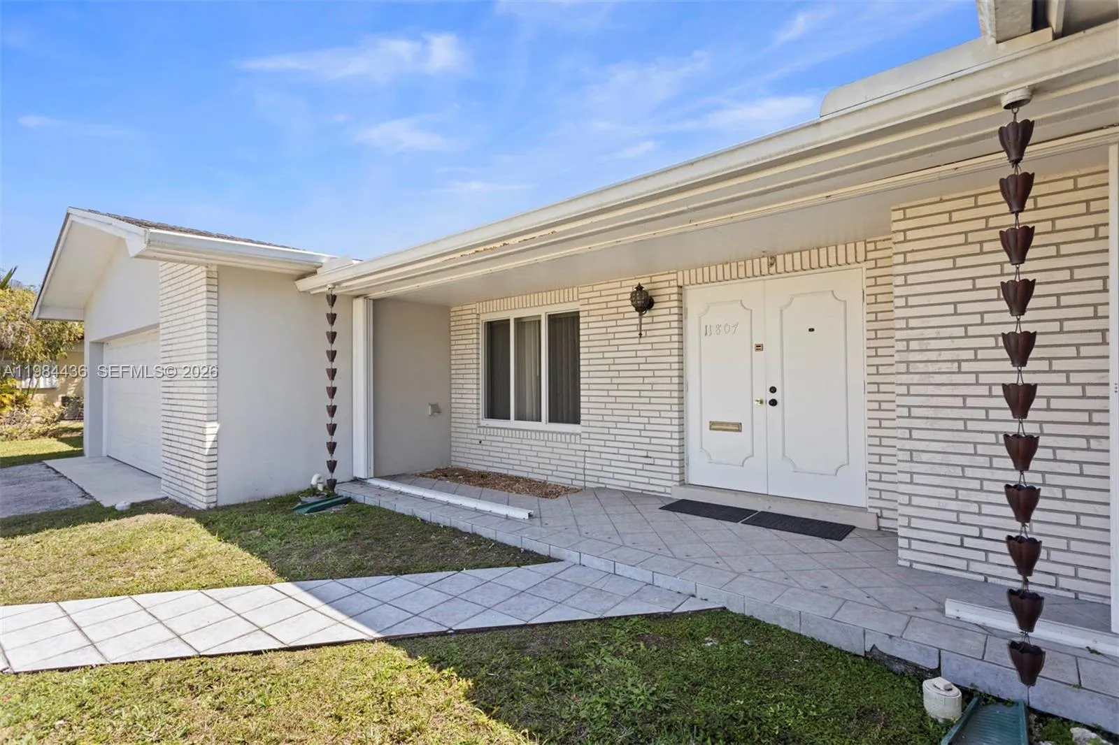 4 bedroom 2 bath for sale at 11807 SW 112th Ave, Miami FL 33176