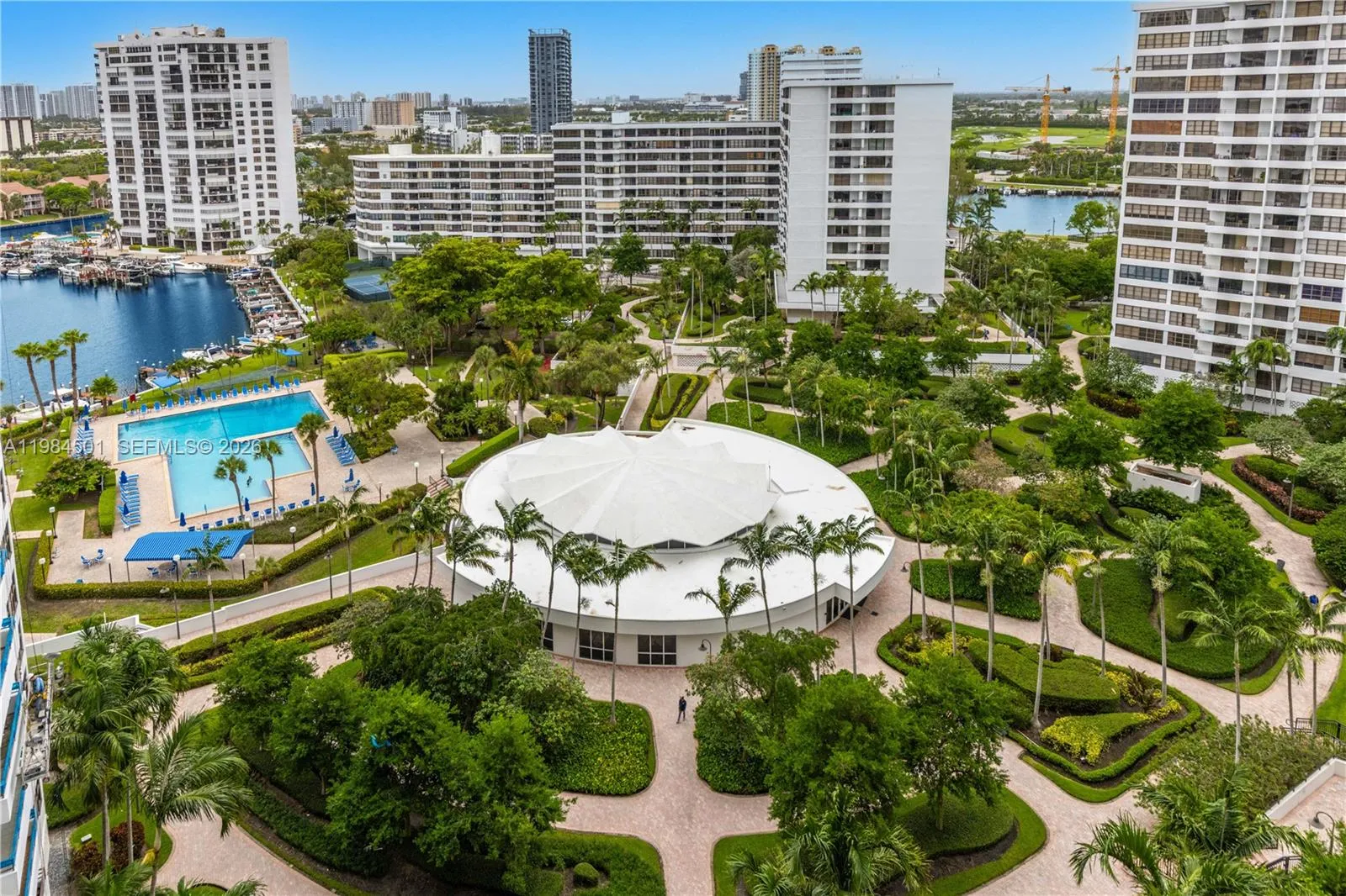 2500 Parkview Dr # 509, Hallandale Beach FL 33009