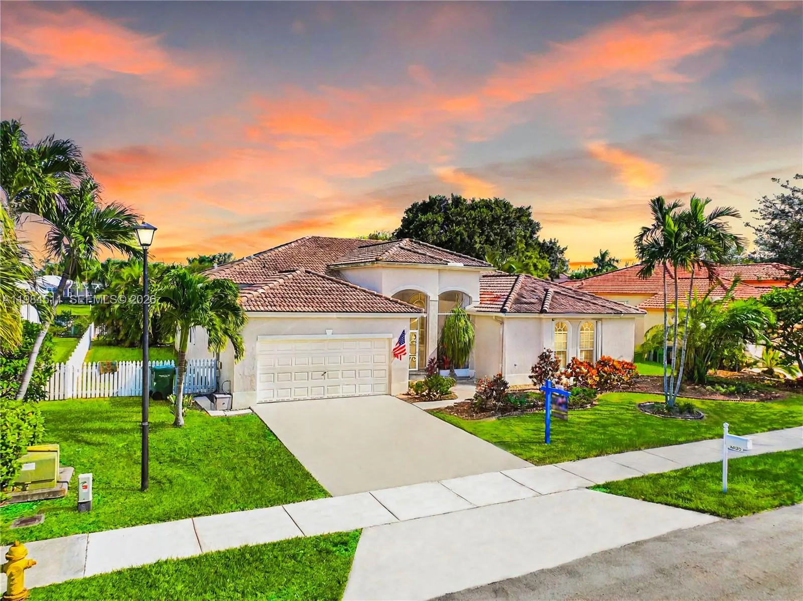 5 bedroom 2 bath for sale at 2835 Fairways Dr, Homestead FL 33035