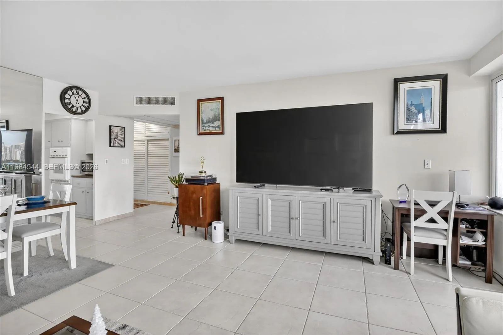 3233 NE 34th St # 1207, Fort Lauderdale FL 33308