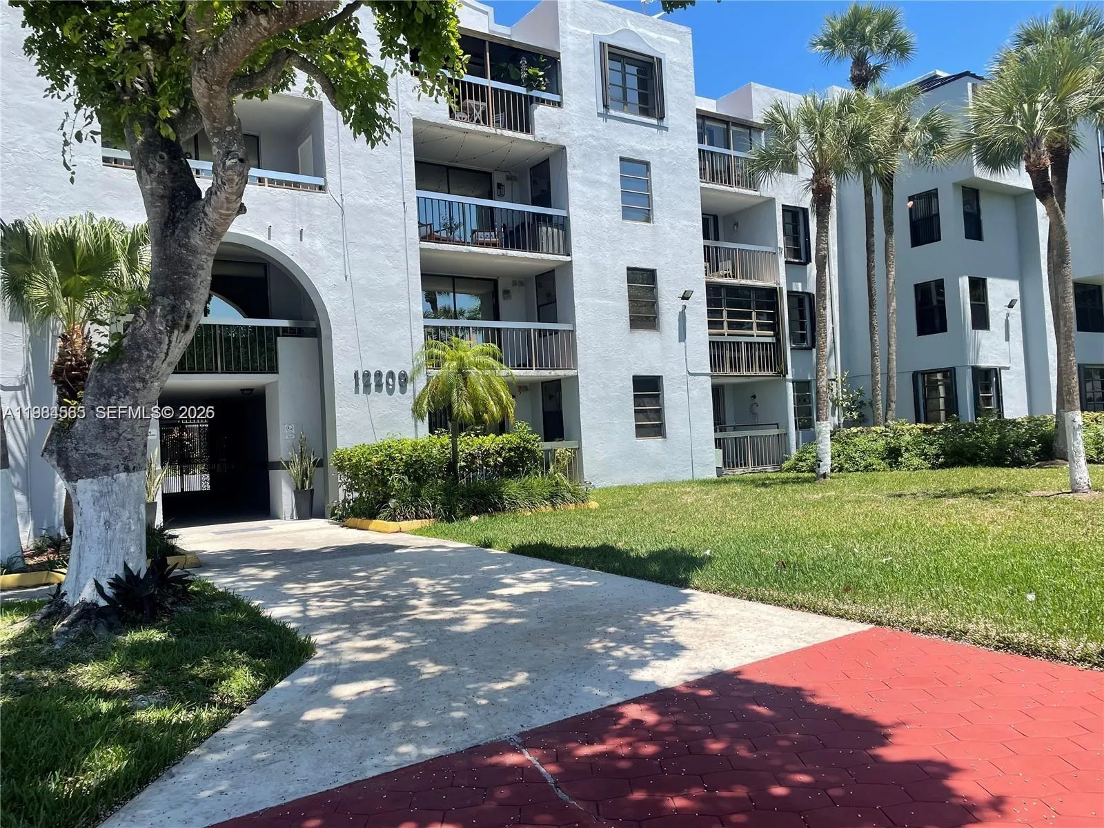 2 bedroom 2 bath for sale at 12209 SW 14th Ln # 1305, Miami FL 33184