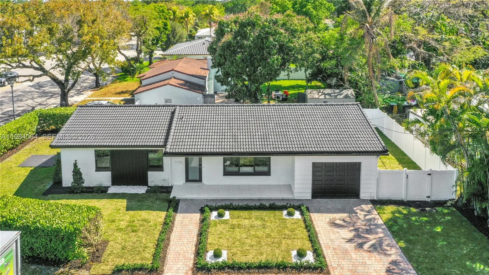 3 bedroom 2 bath for sale at 10 NW 100th St, Miami Shores FL 33150