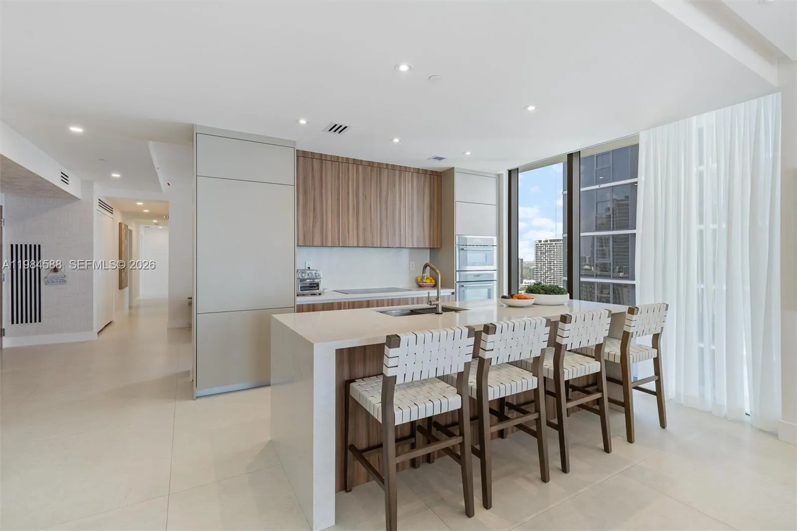 700 NE 24th St # 3201, Miami FL 33137