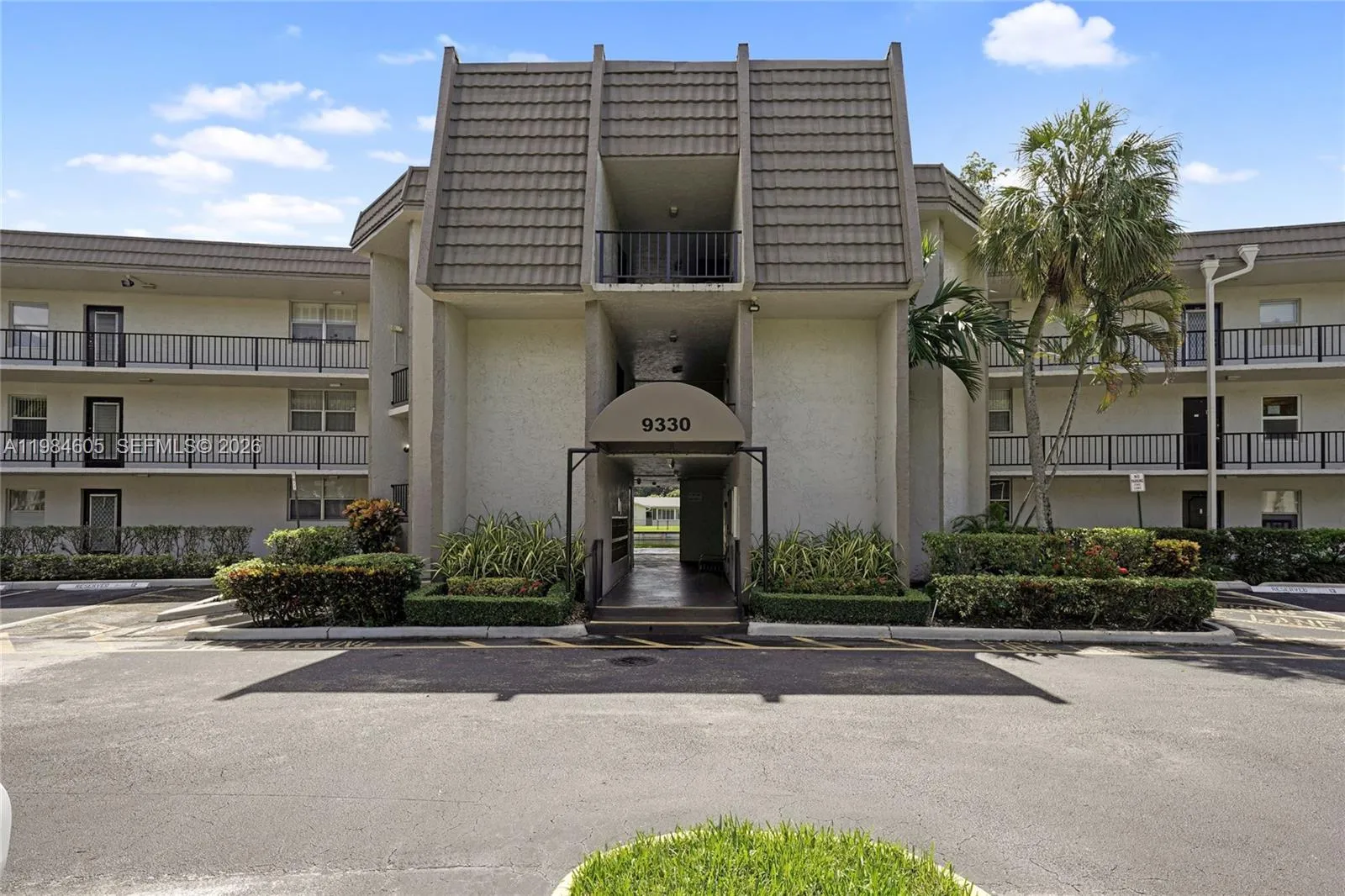 9330 Lime Bay Blvd # 209, Tamarac FL 33321
