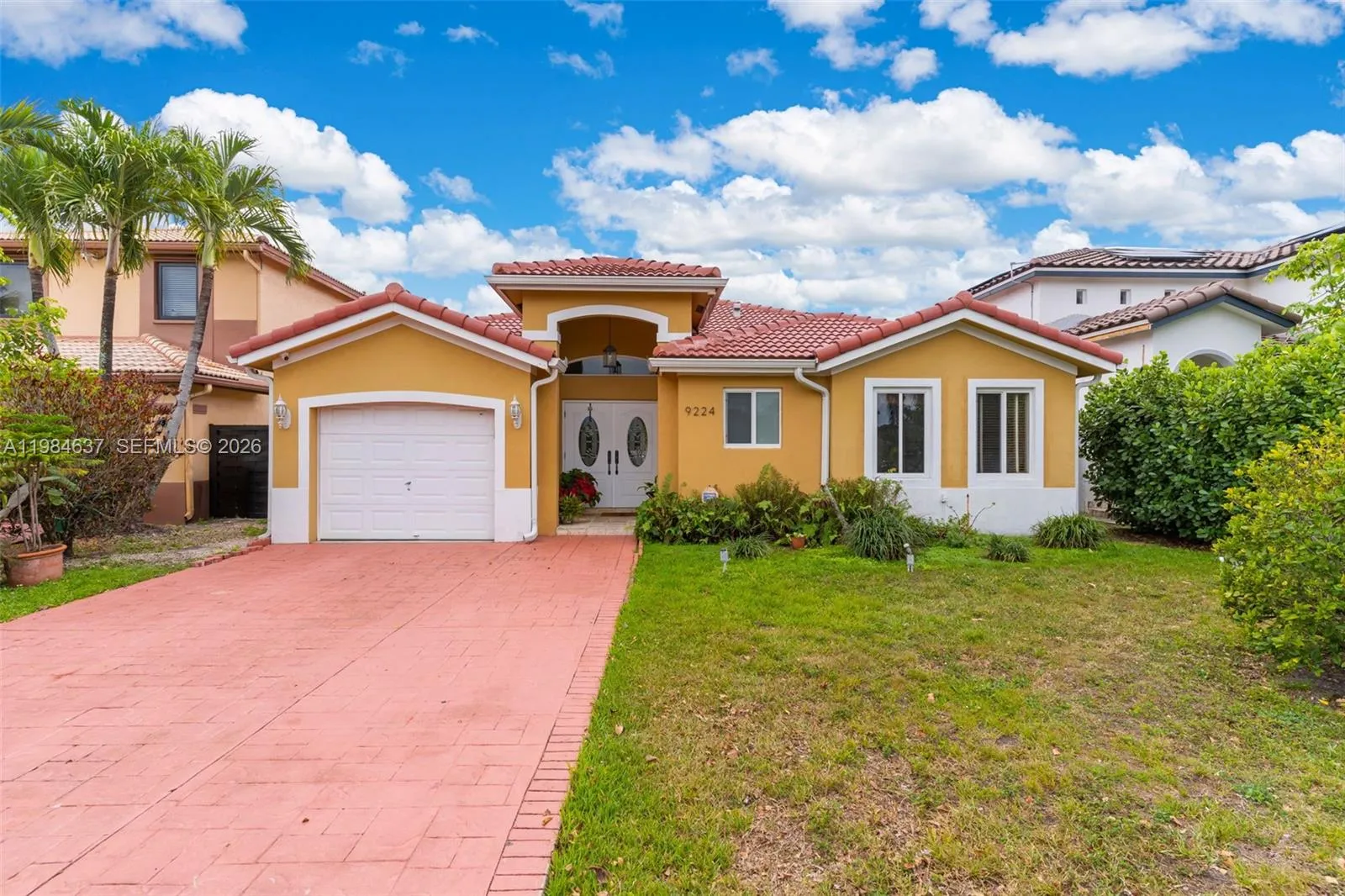 3 bedroom 2 bath for sale at 9224 Grand Canal Dr, Miami FL 33174