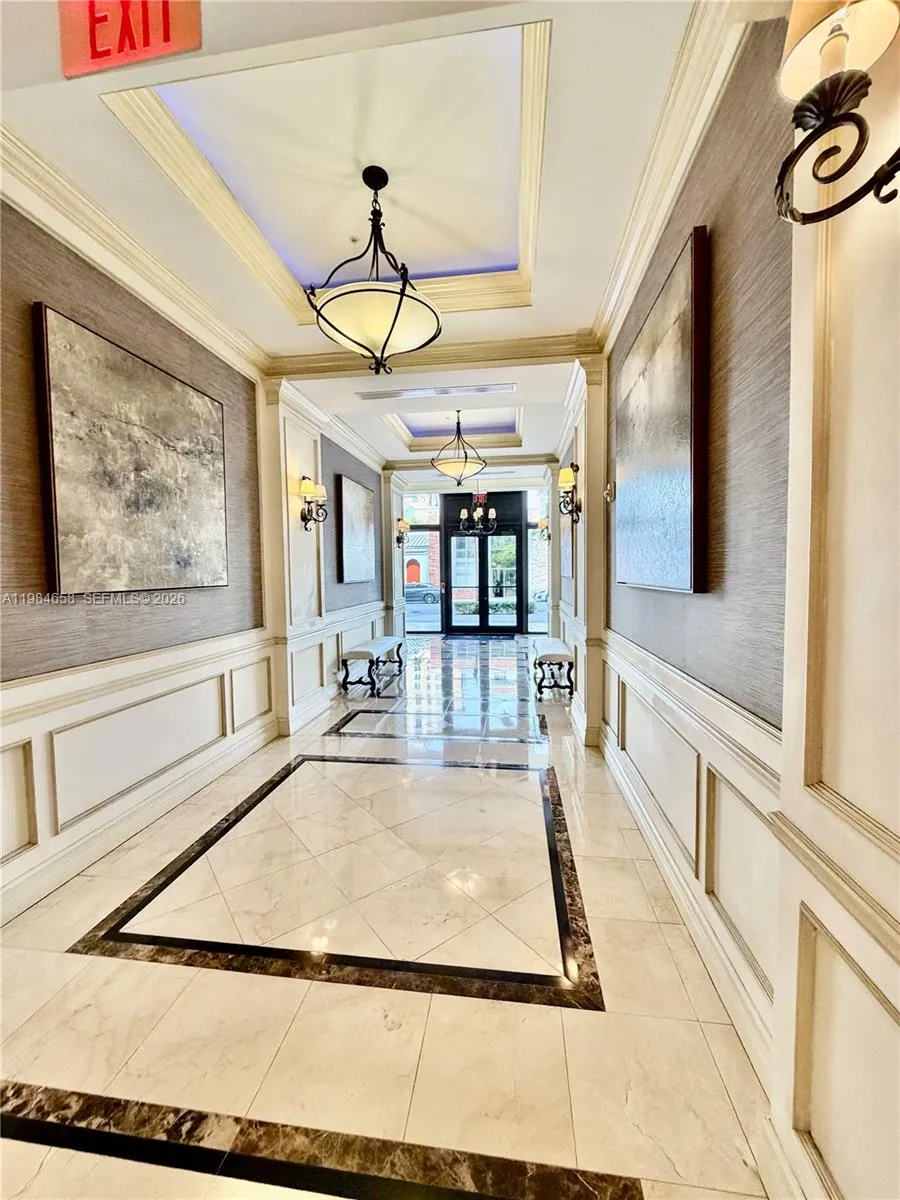 1 bedroom 1 bath for sale at 1805 Ponce De Leon blvd, Coral Gables FL 33134