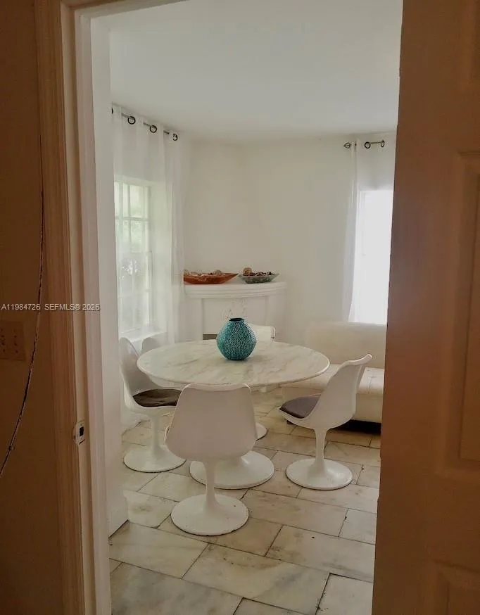 1526 Pennsylvania Ave # 9, Miami Beach FL 33139