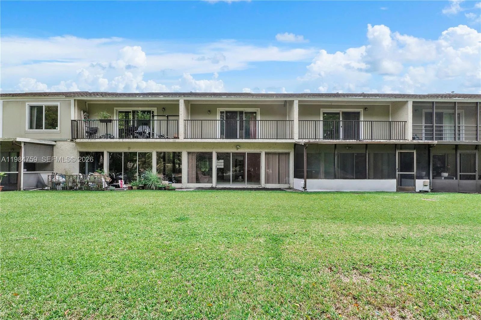 8133 Lagos De Campo Blvd # 1, Tamarac FL 33321