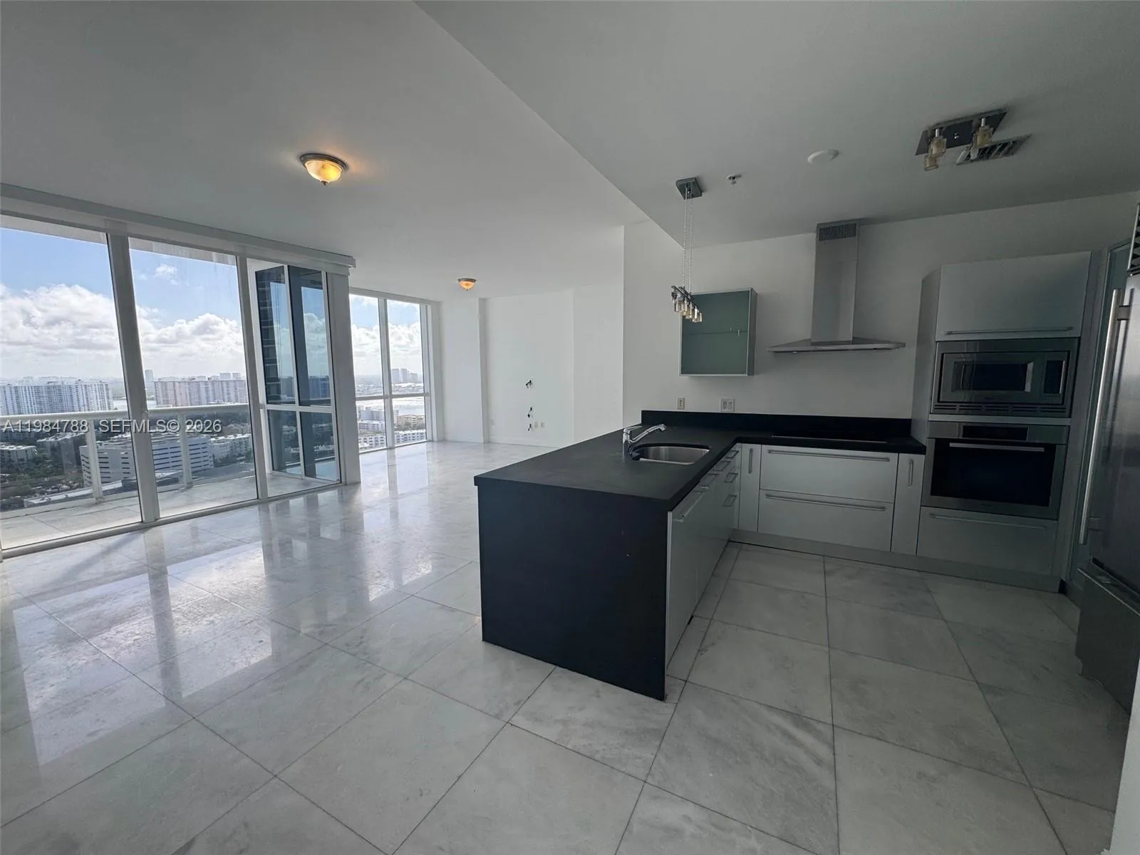 18201 Collins Ave # 3505, Sunny Isles Beach FL 33160