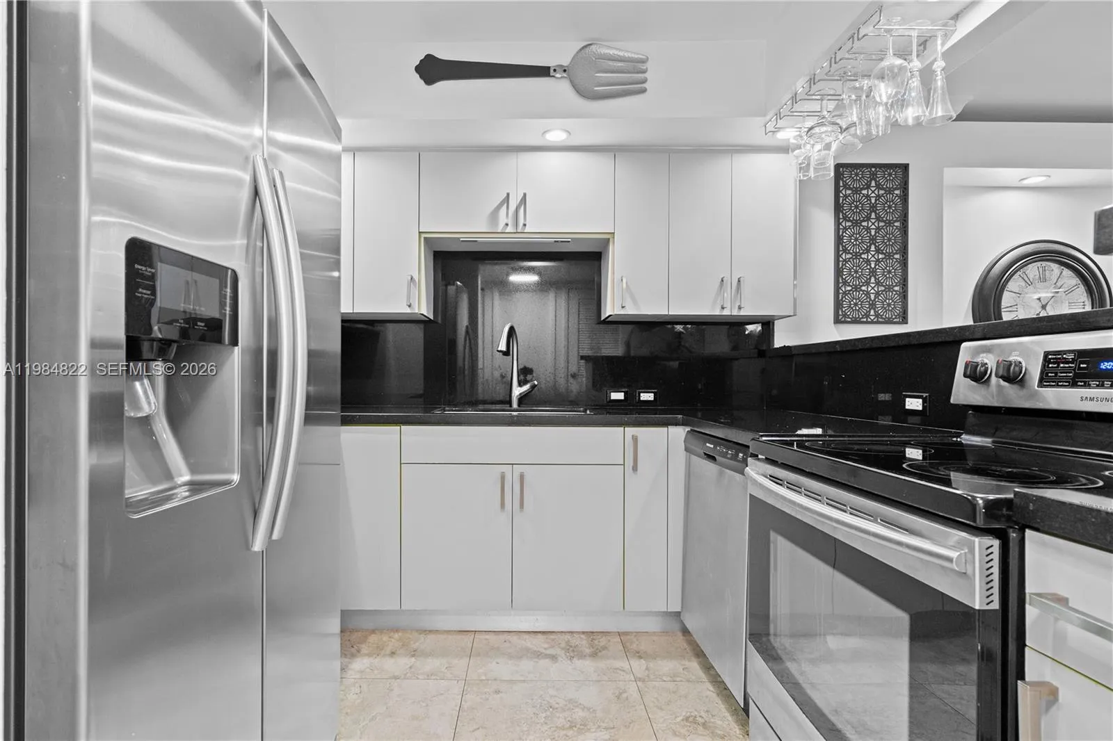 3675 N Country Club Dr # 1907, Aventura FL 33180