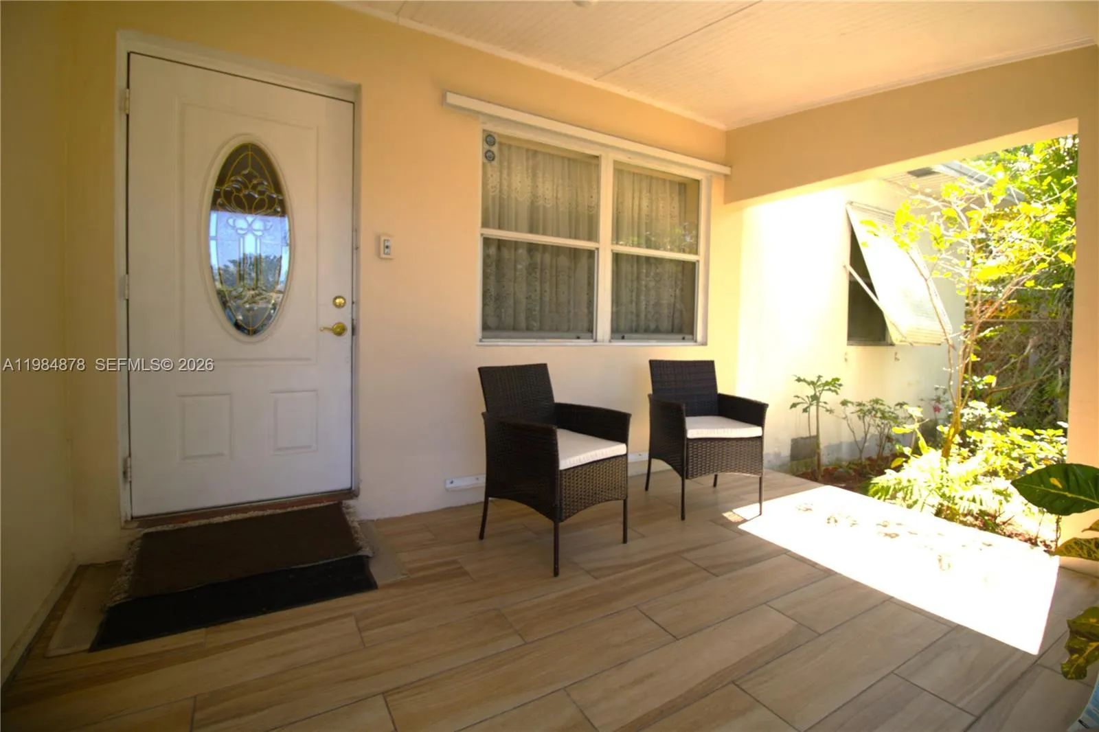 3 bedroom 2 bath for sale at 1142 NW 2nd Ave, Fort Lauderdale FL 33311