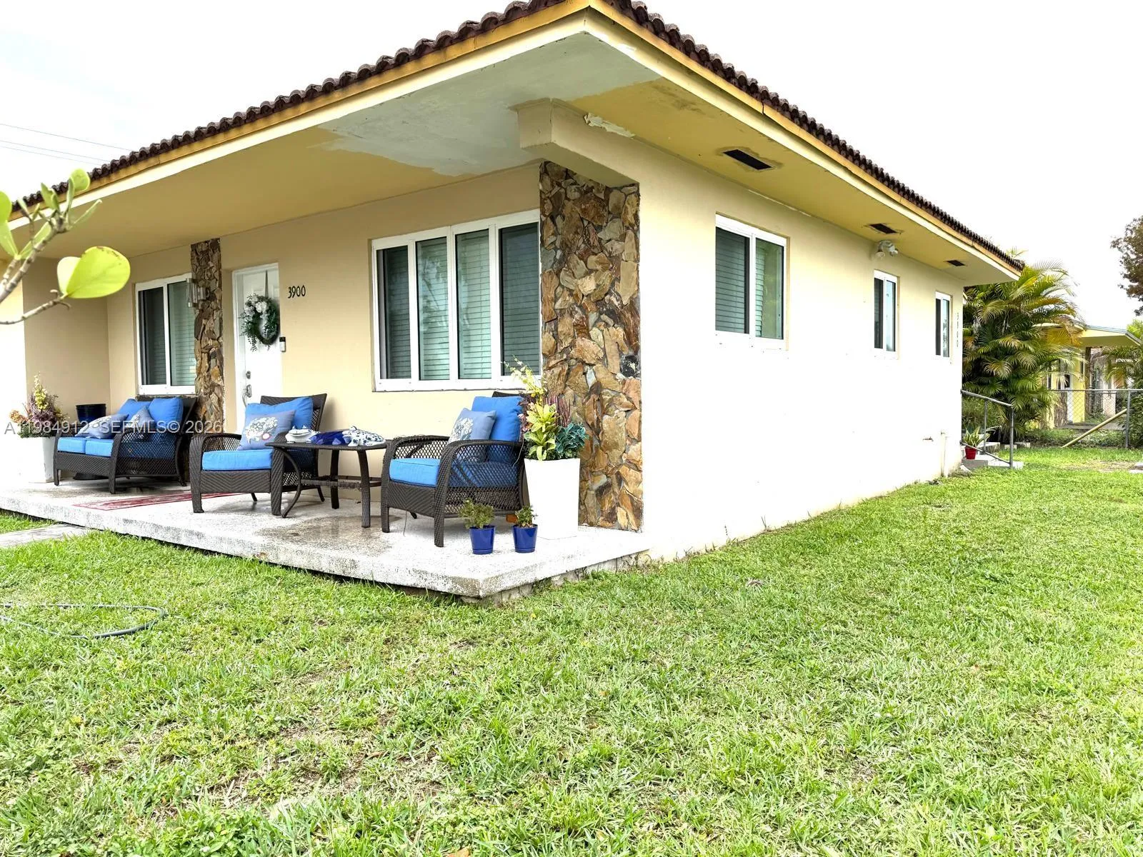 3 bedroom 2 bath for sale at 3900 SW 67th Ave, Miami FL 33155