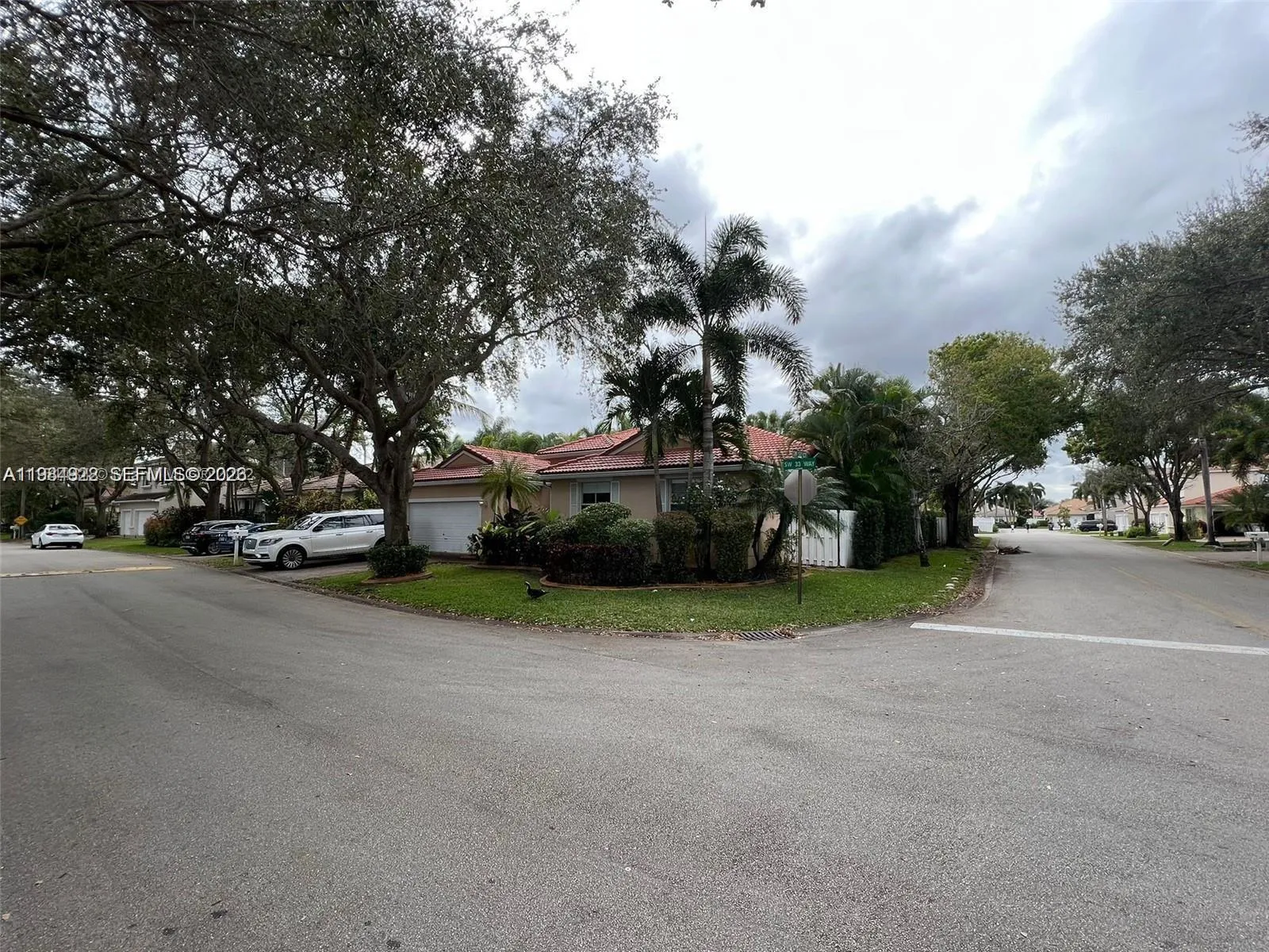 5283 SW 33rd Way, Fort Lauderdale FL 33312