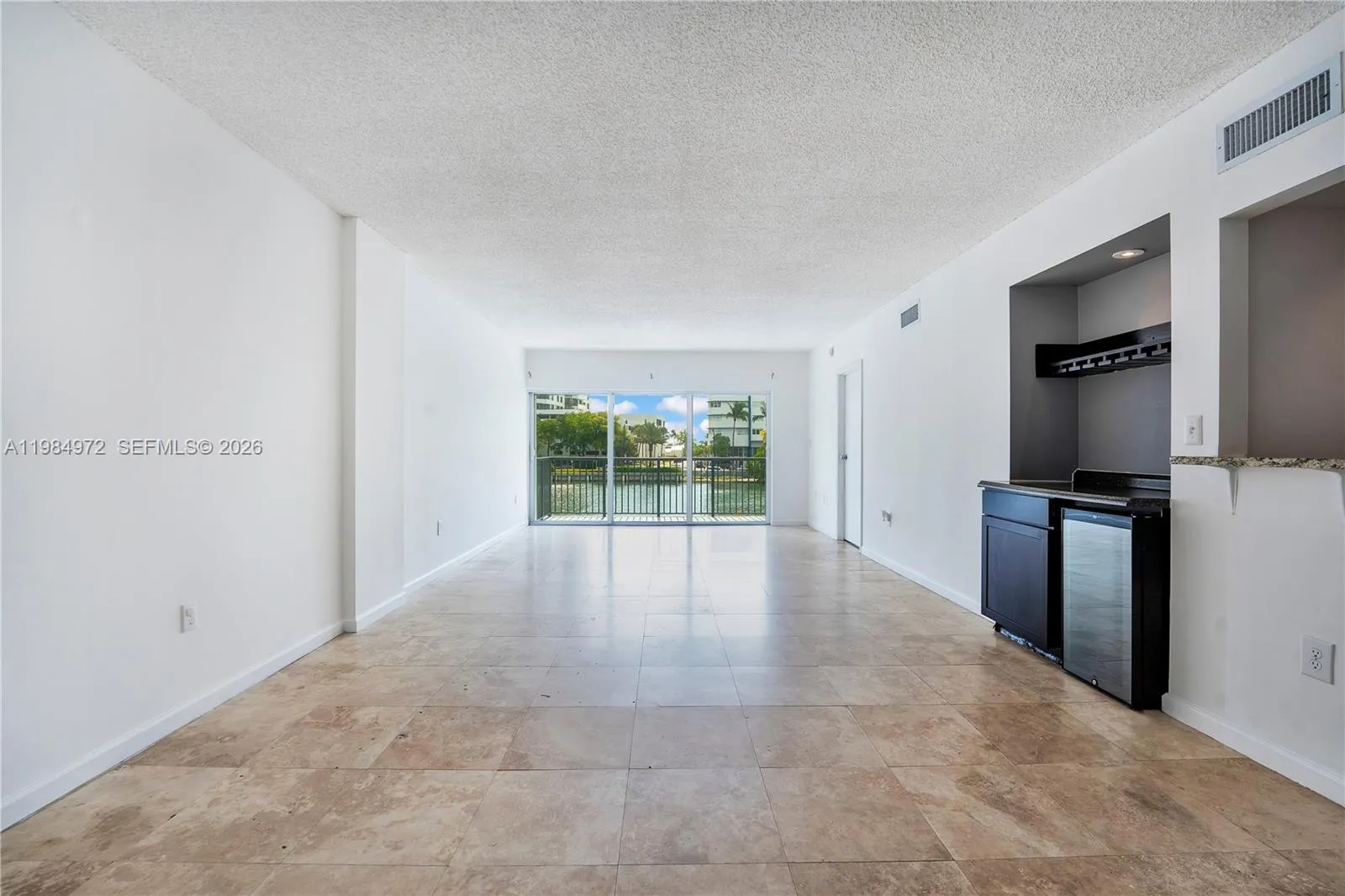 2455 Flamingo Dr # 201, Miami Beach FL 33140