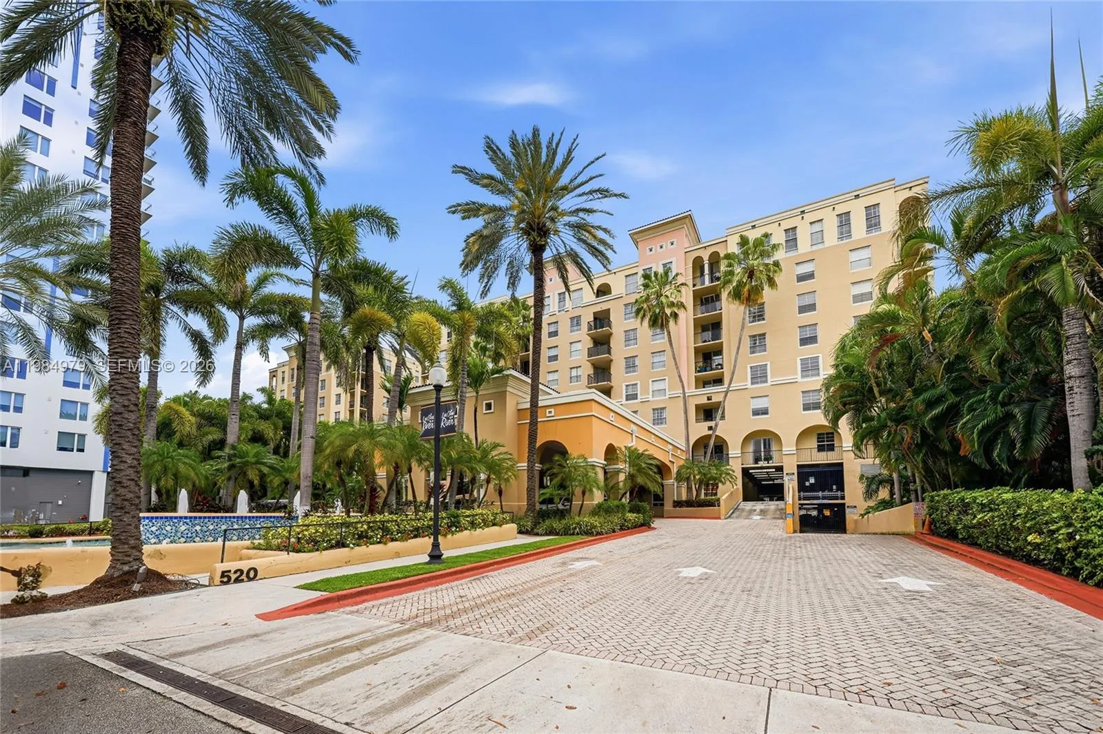 1 bedroom 1 bath for sale at 520 SE 5th Ave # 3403, Fort Lauderdale FL 33301