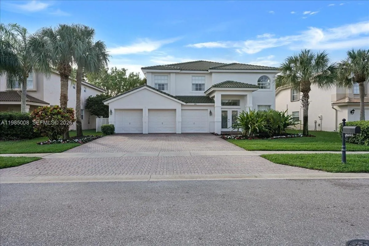 6 bedroom 4 bath for sale at 4202 Bahia Isle Cir, Wellington FL 33449