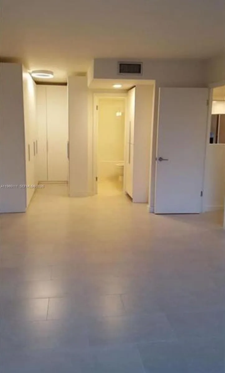 1080 94th St # 210, Bay Harbor Islands FL 33154