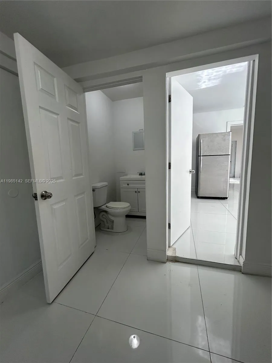 551 NW 41st St # 4, Miami FL 33127