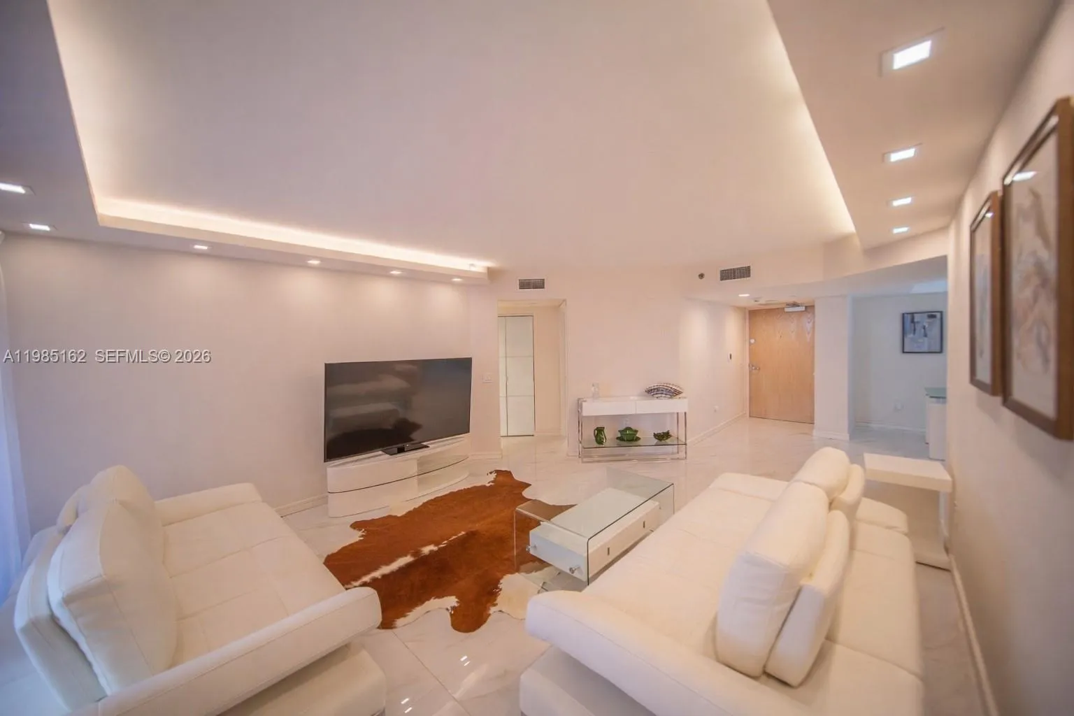 16445 Collins Ave # 425, Sunny Isles Beach FL 33160