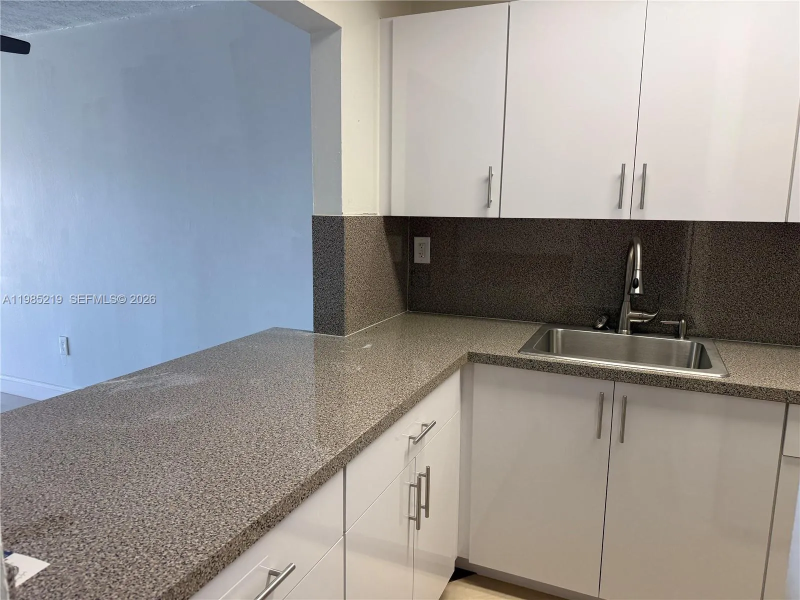 6055 W 19th Ave # 311, Hialeah FL 33012