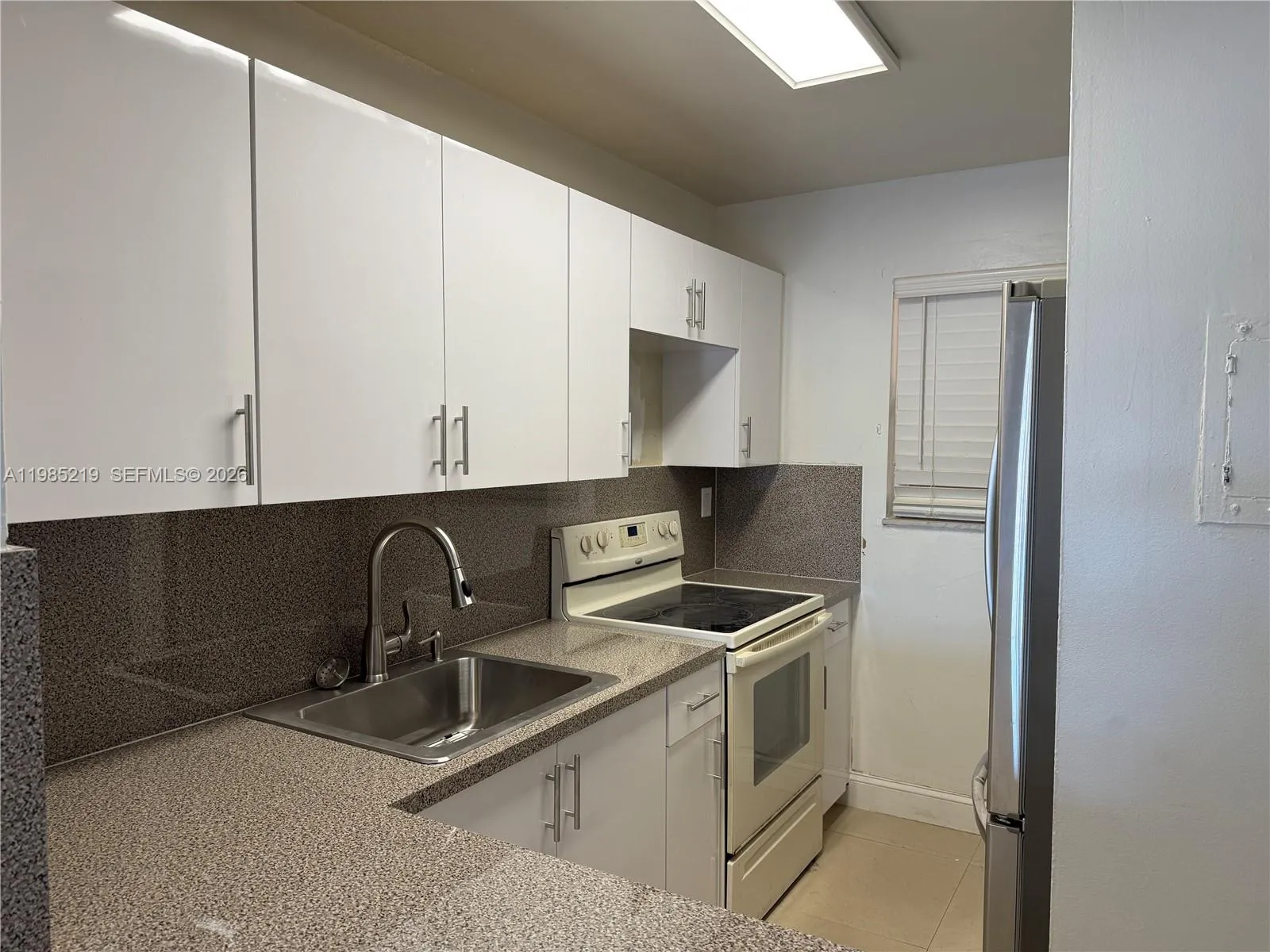 6055 W 19th Ave # 311, Hialeah FL 33012
