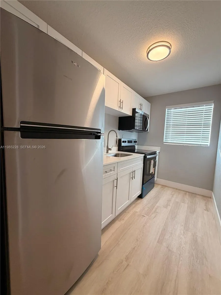 1258 NW 61st St # 04, Miami FL 33142