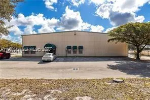 1515 Forestry Division Rd, La Belle FL 33935