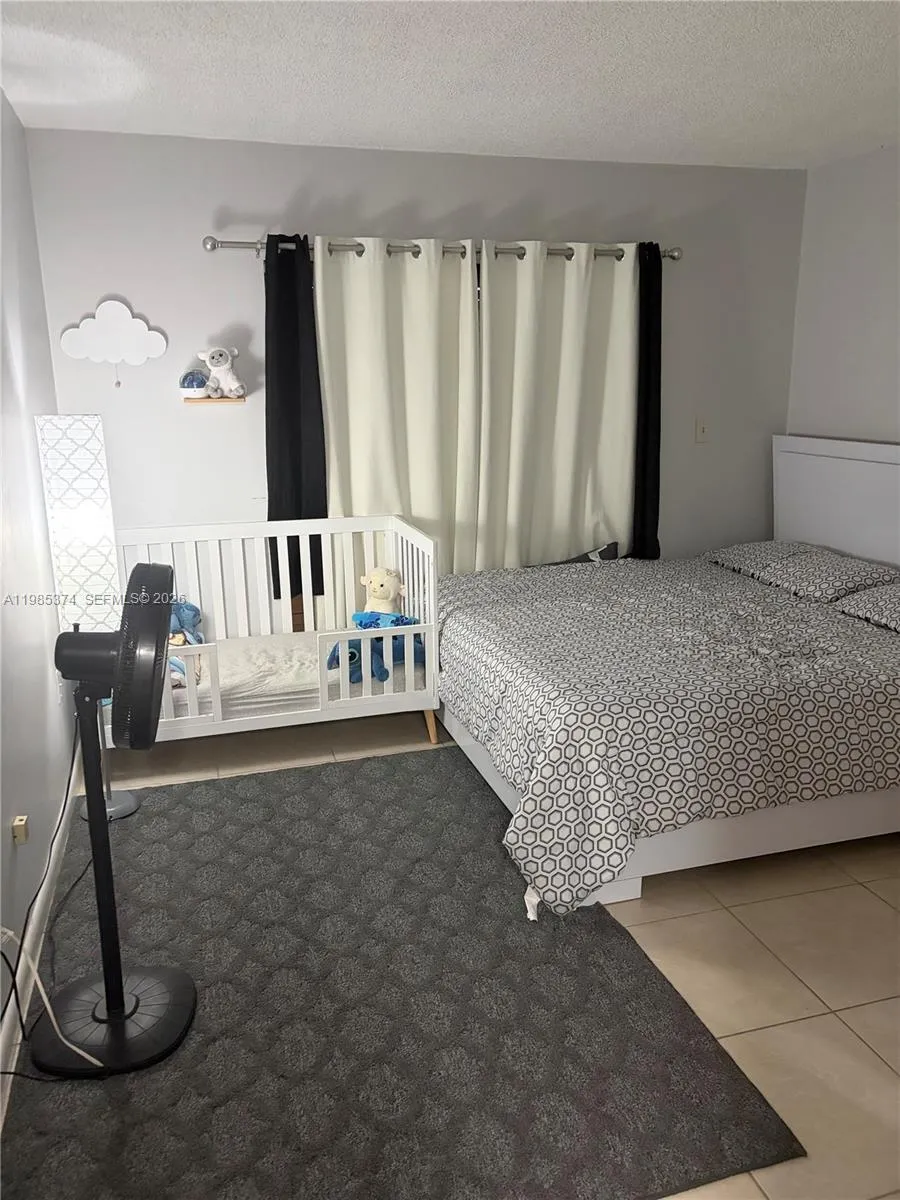 571 NW 107th Ave # 205, Miami FL 33172