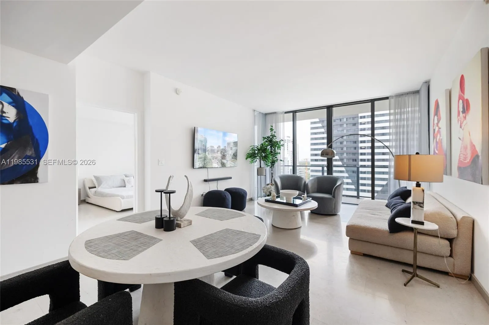 2 bedroom 2 bath for sale at 88 SW 7th St # 1010, Miami FL 33130