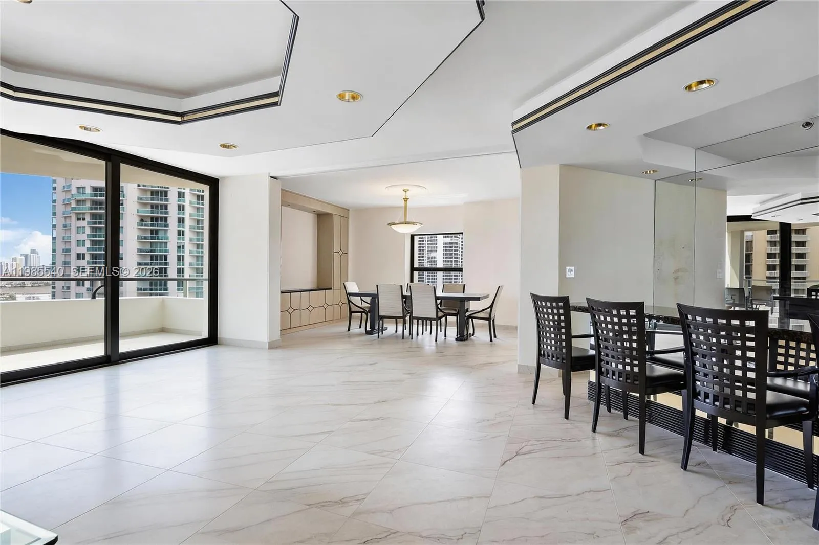 19500 Turnberry Way # 15E, Aventura FL 33180
