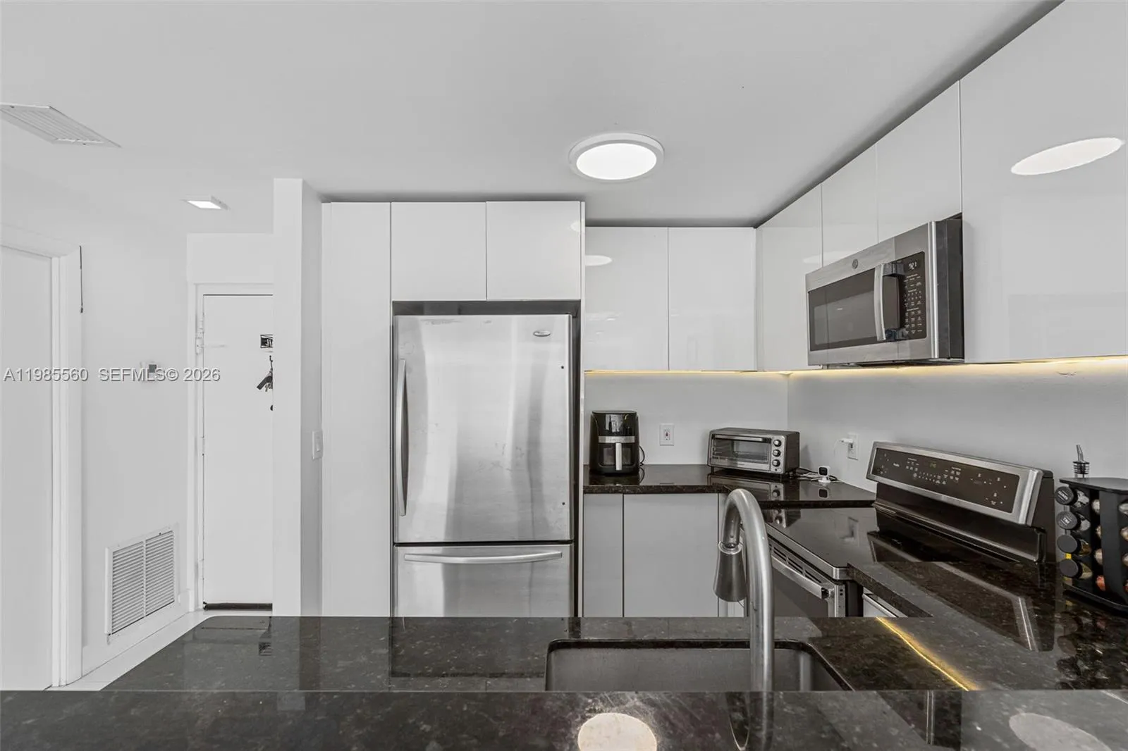 6545 Indian Creek Dr # 306, Miami Beach FL 33141