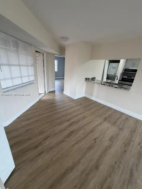 8657 SW 5th St # 205, Pembroke Pines FL 33025