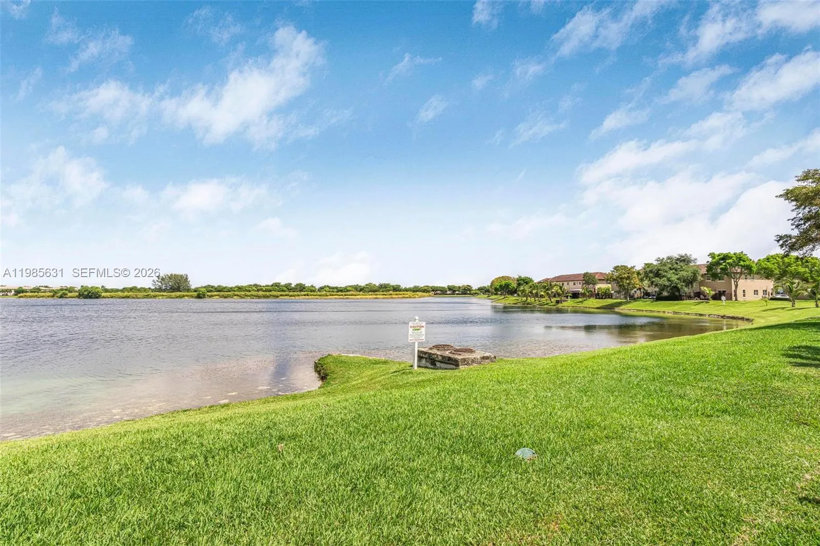 22424 SW 89th Path, Cutler Bay FL 33190