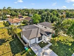 2712 NW 7th Ct, Fort Lauderdale FL 33311