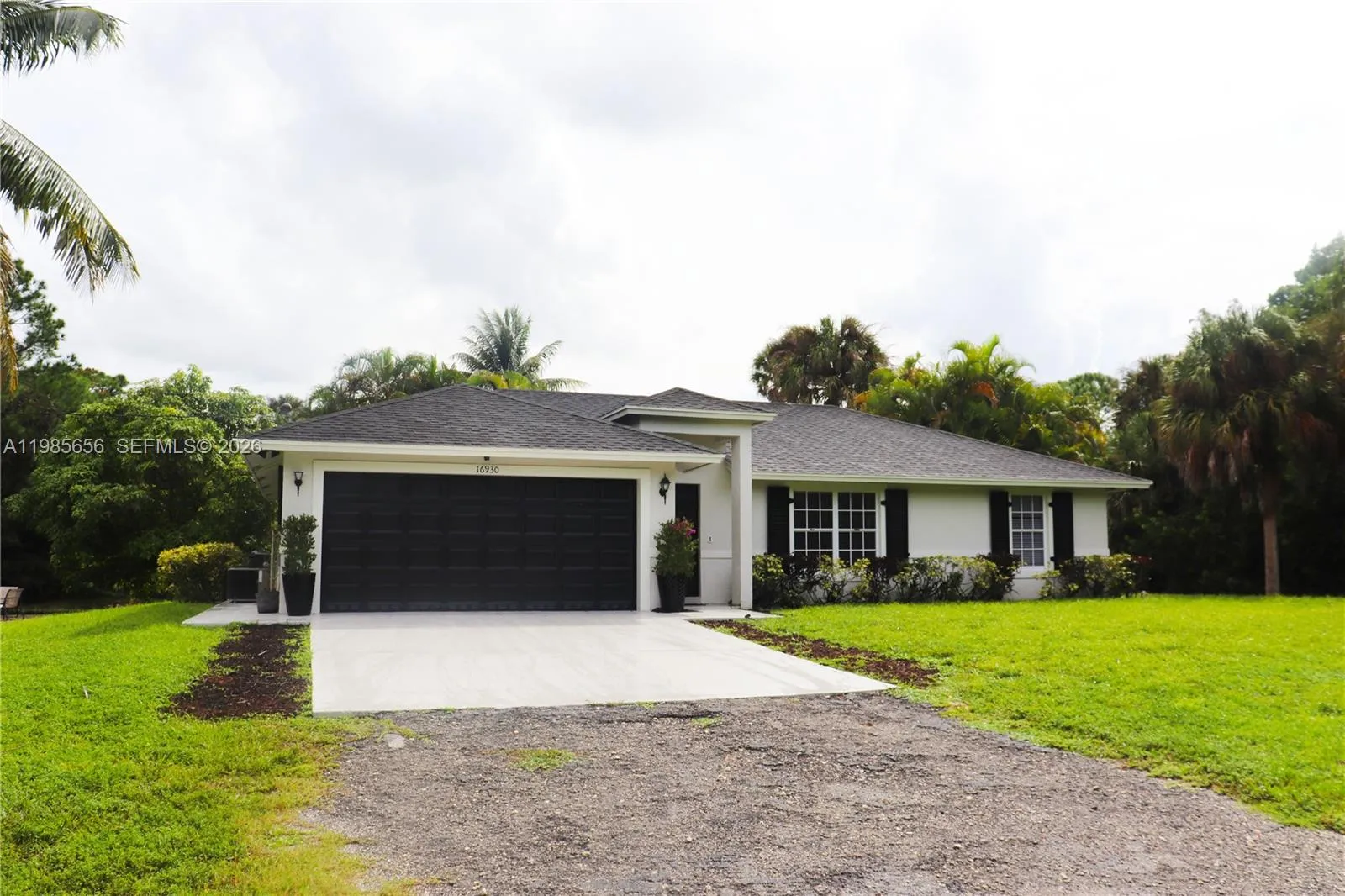 3 bedroom 2 bath for sale at 16930 W Mead Hill Dr, Loxahatchee FL 33470
