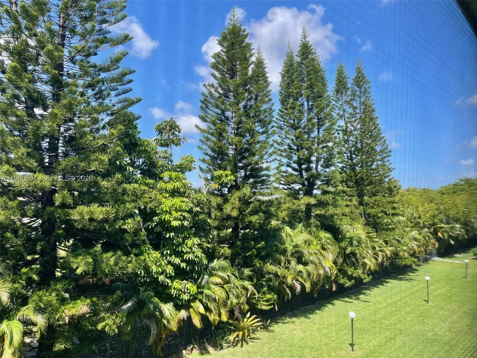 1000 Hillcrest Ct # 308, Hollywood FL 33021