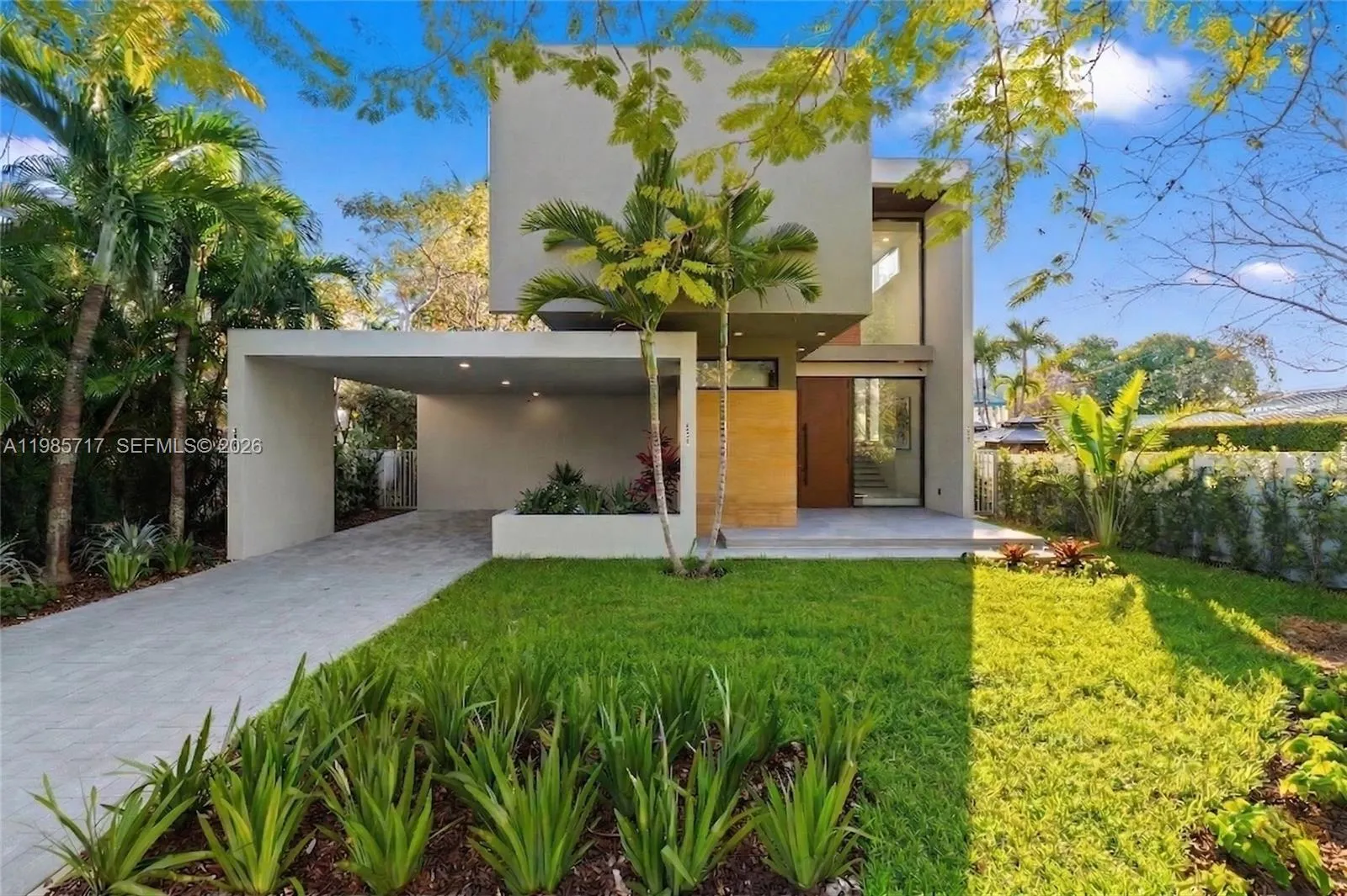 234 SW 22nd Rd, Miami FL 33129