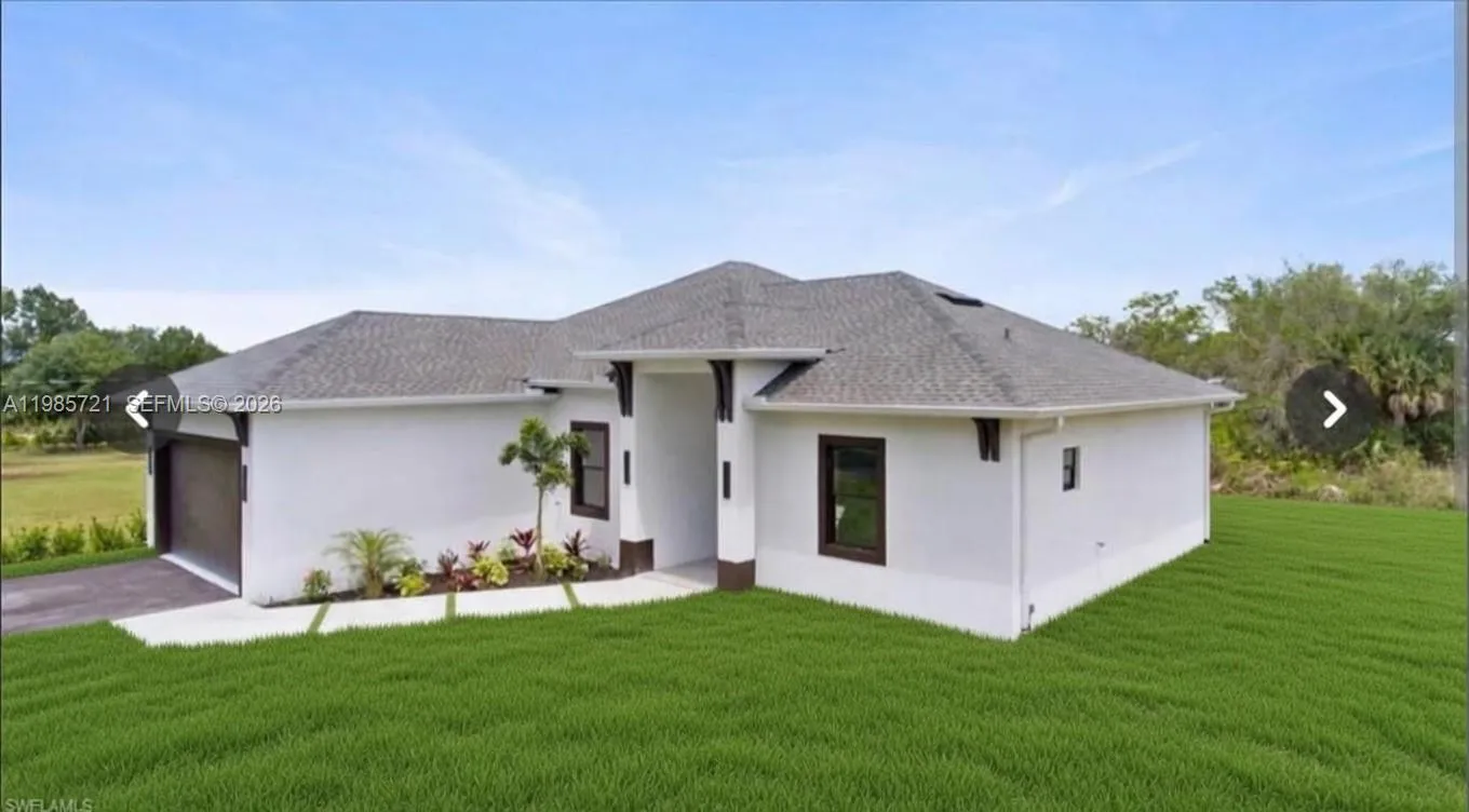 6186 N Everglades blvd, Naples FL 34120