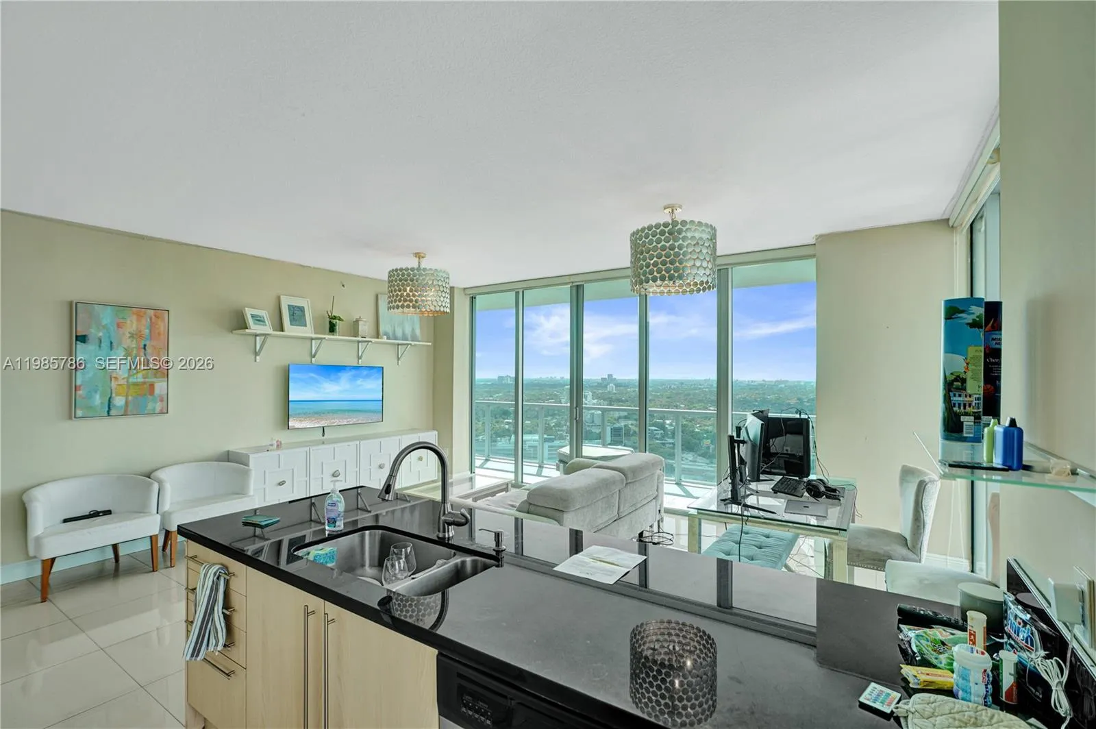 79 SW 12th St, Miami FL 33130