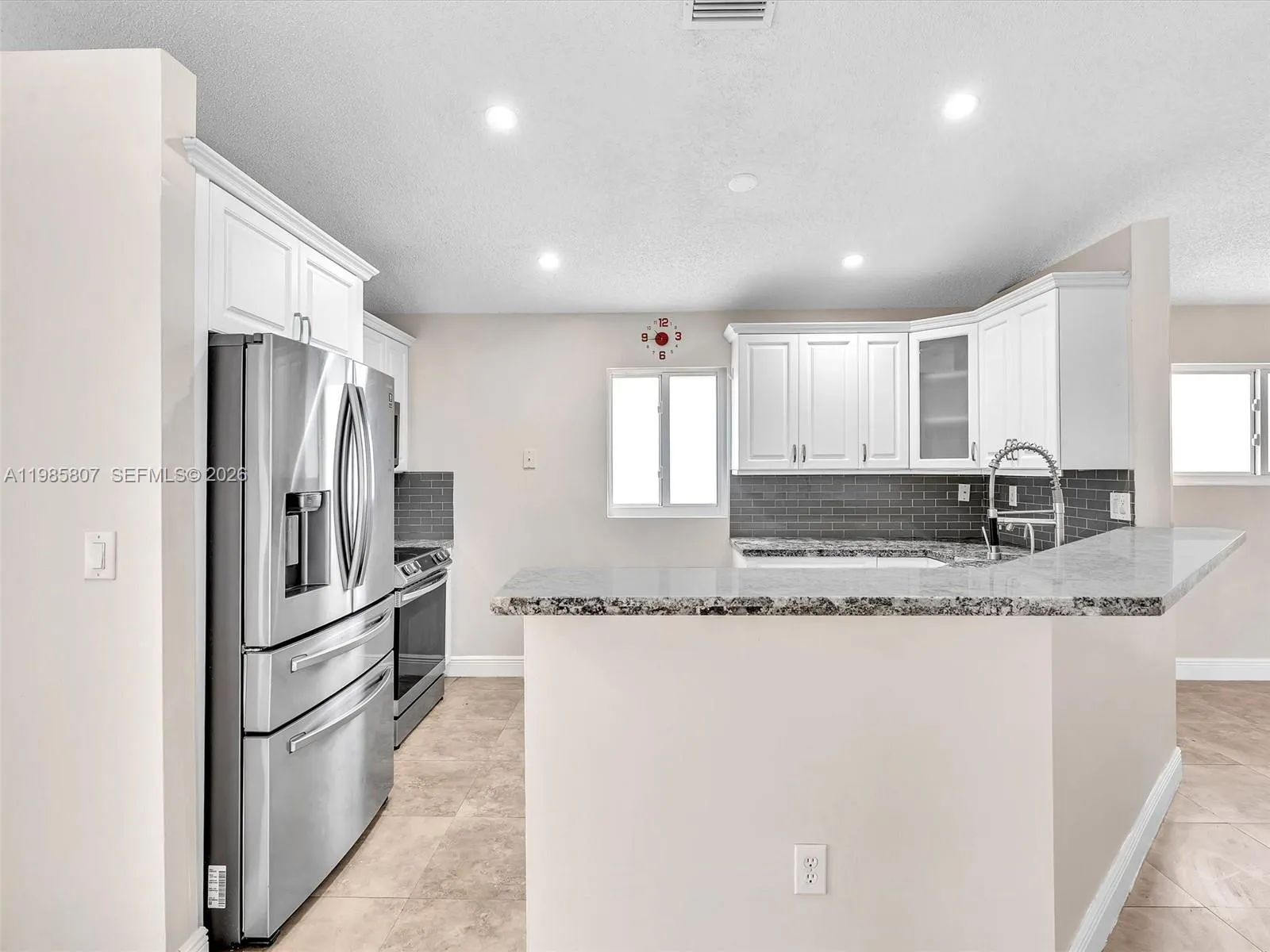 1208 NW 170th Ave, Pembroke Pines FL 33028